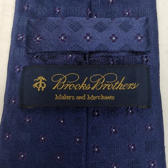 NWT Brooks Brothers Men's Silk Casual Dress Tie 42 Reg - Picture 7 of 9